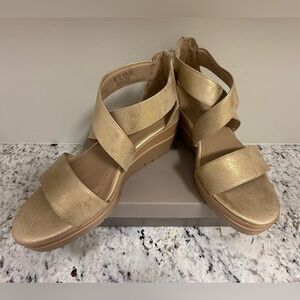 SOUL Naturalizer Metallic Gold Sandals